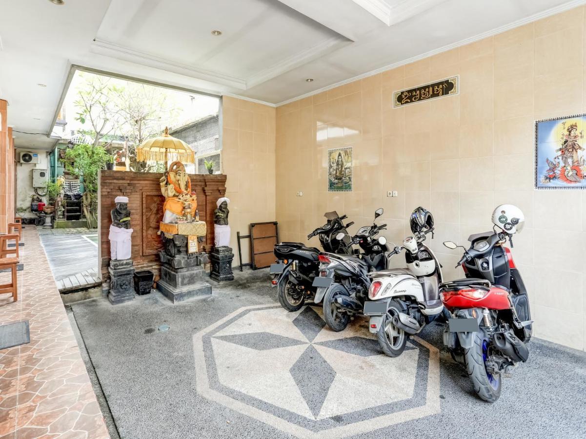 Antara Sunset Road Legian Exterior foto