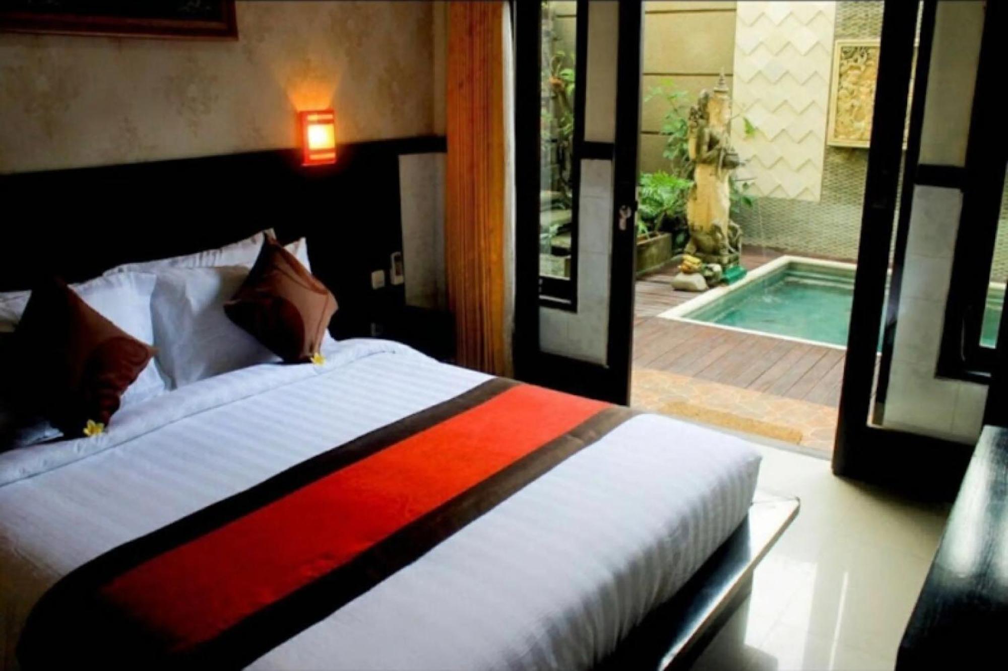 Antara Sunset Road Legian Exterior foto